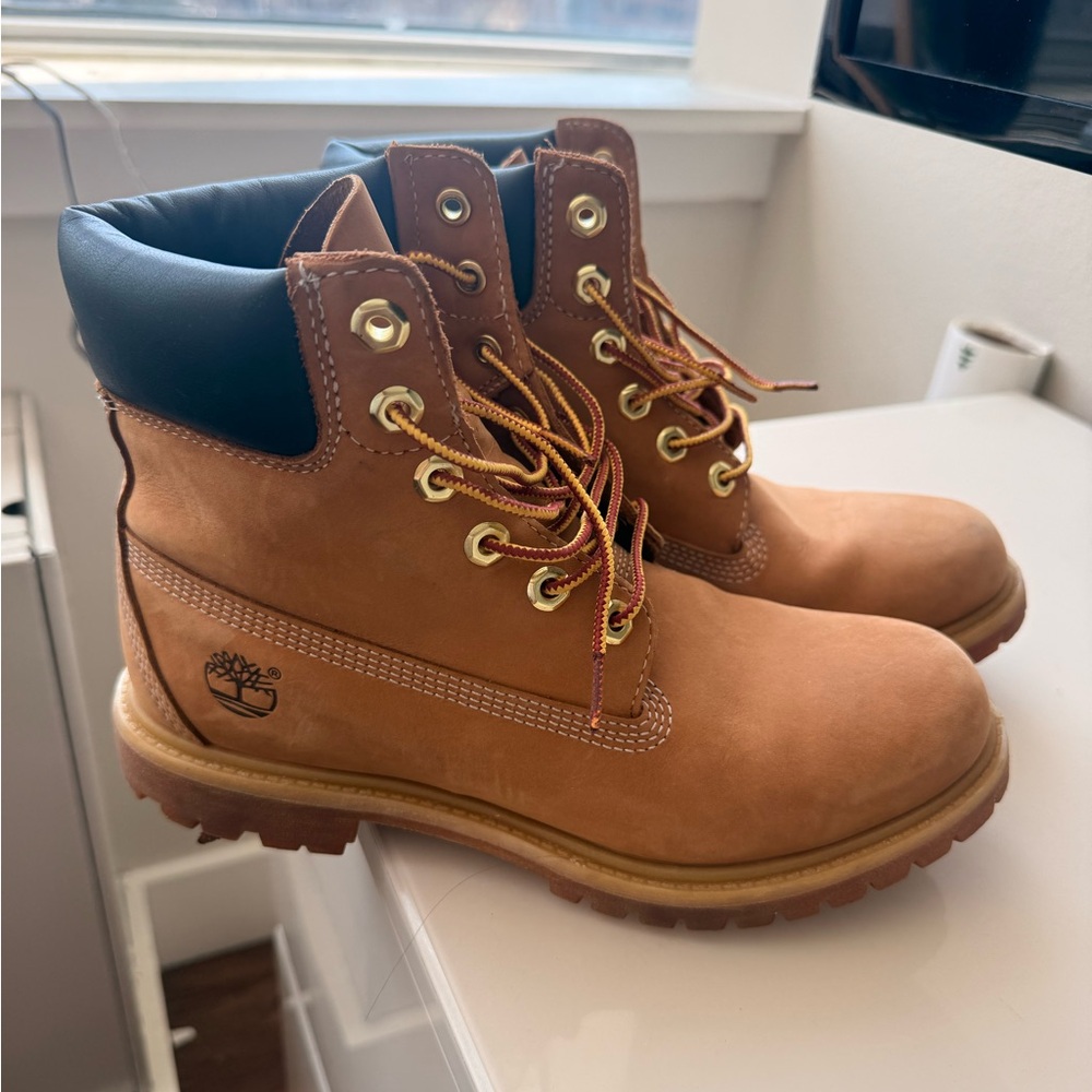Timberland Classic 6" Waterproof Boots - Wheat Brown